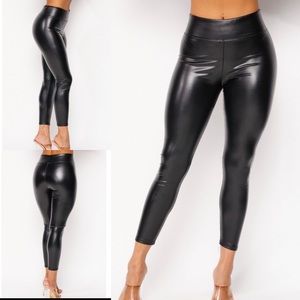 NEW Fashion boutique PU Faux leather leggings Black